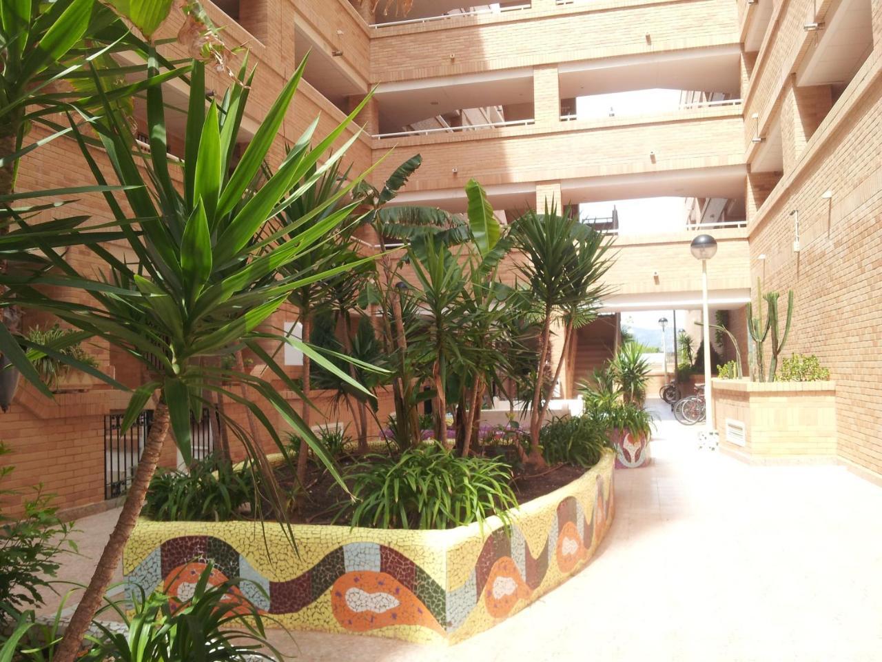ACV - Costa Azahar II - 2ª linea, planta 4, norte Oropesa del Mar Exterior foto